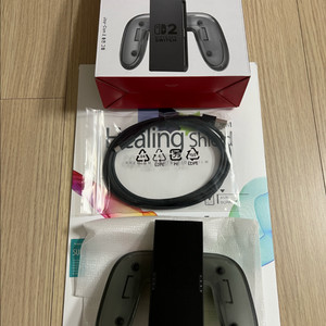 닌텐도 스위치2 충전 그립 정품 이미지