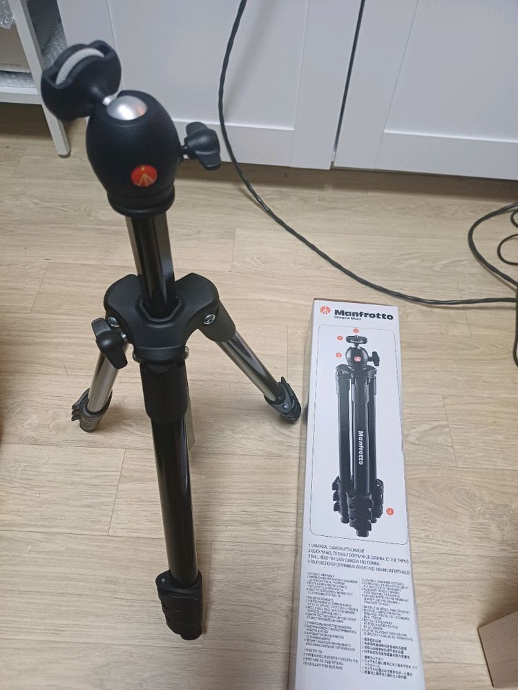 맨프로토 compact light 삼각대 이미지