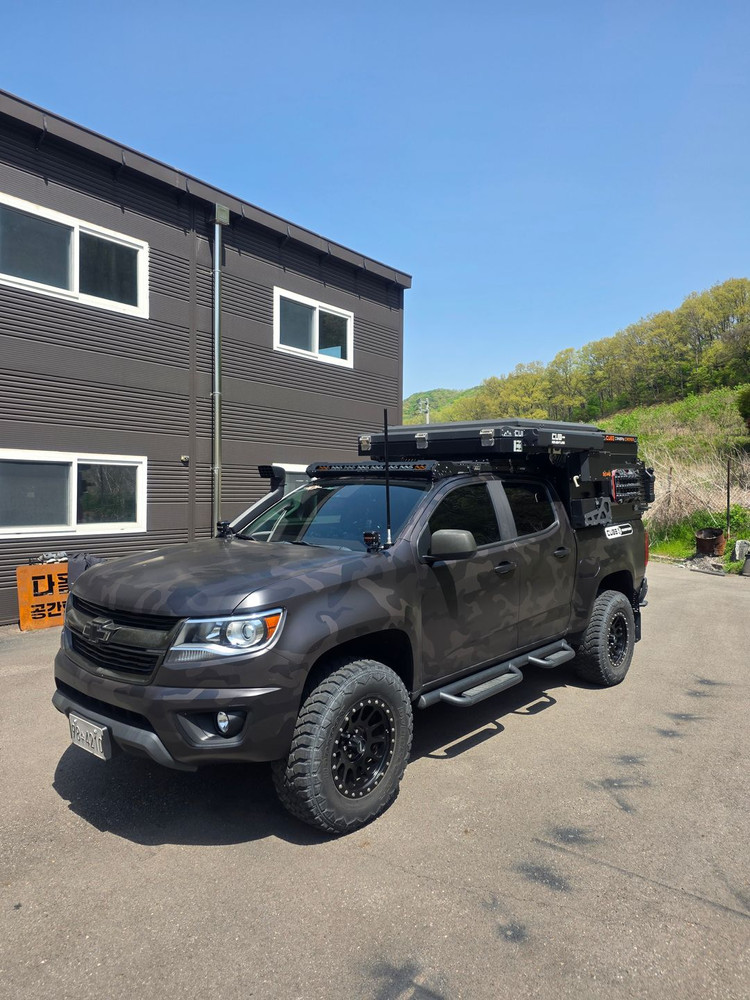 쉐보레 콜로라도 큐브캠퍼V2(캐노피캠퍼) 풀풀옵션 판매합니다. 이미지