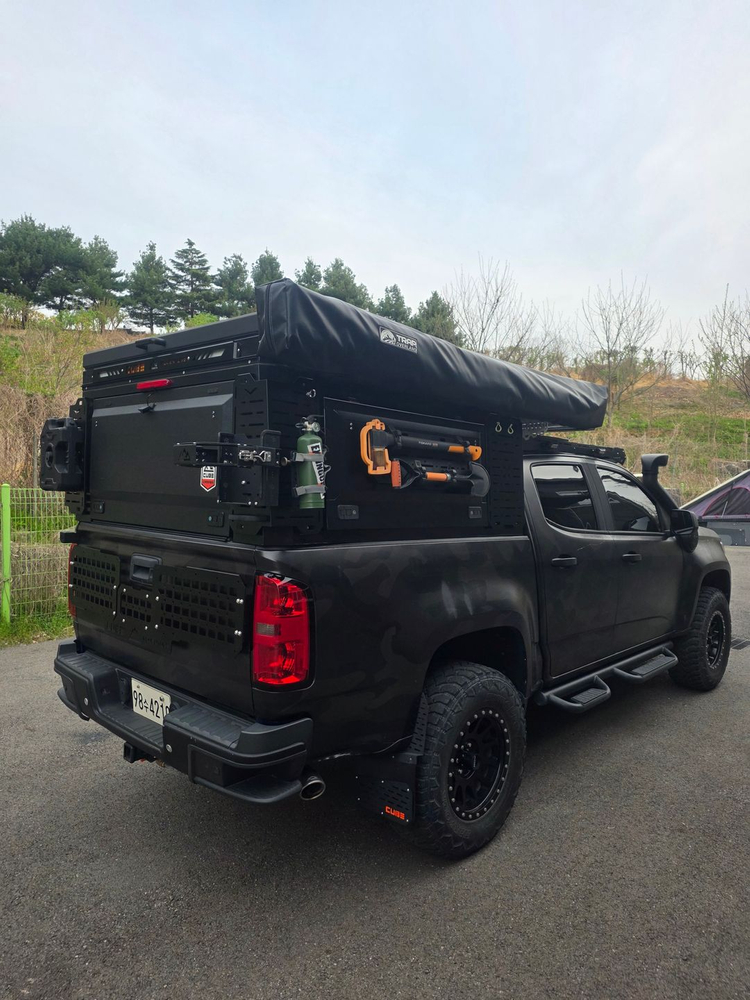 쉐보레 콜로라도 큐브캠퍼V2(캐노피캠퍼) 풀풀옵션 판매합니다. 이미지