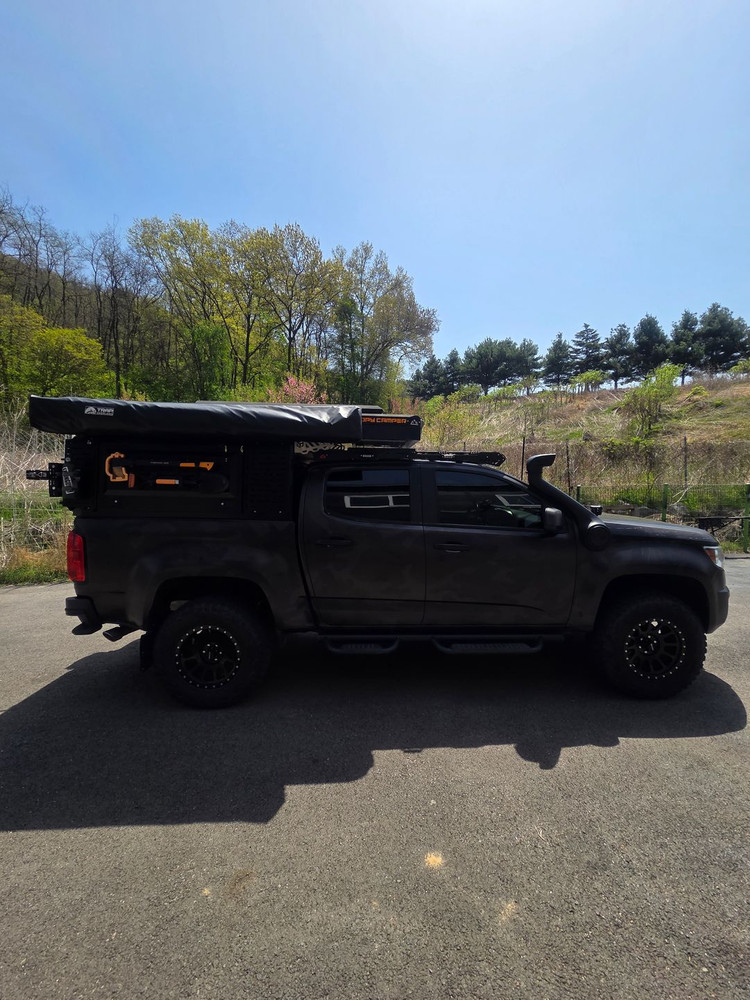 쉐보레 콜로라도 큐브캠퍼V2(캐노피캠퍼) 풀풀옵션 판매합니다. 이미지