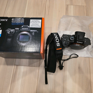 사용감적은 소니 A7M3 판매합니다