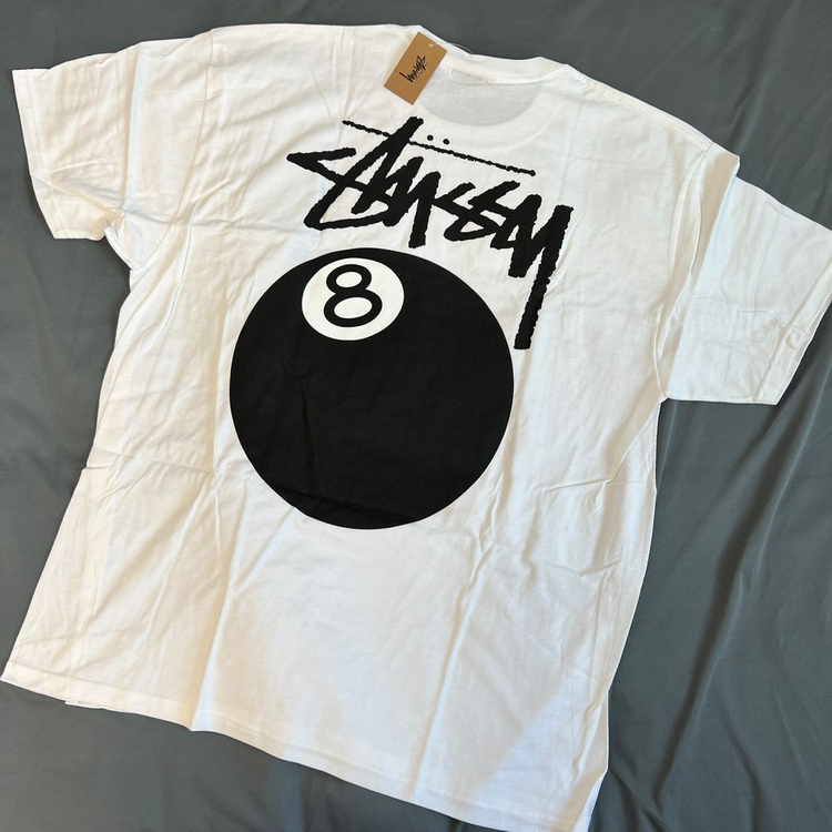 스투시 8볼 반팔 티셔츠 화이트 XL 사이즈 새제품 팝니다. Stussy 반팔티 이미지
