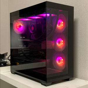 14700k rtx 4070super 게이밍 컴퓨터 본체 이미지