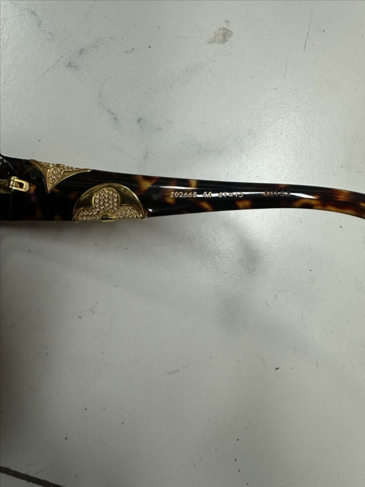 루이비통 럭셔리 정품 수지 레오파드 선글라스 Z0266E 팝니다 [정품/NM급] 루이비통(Louis Vuitton) 이미지
