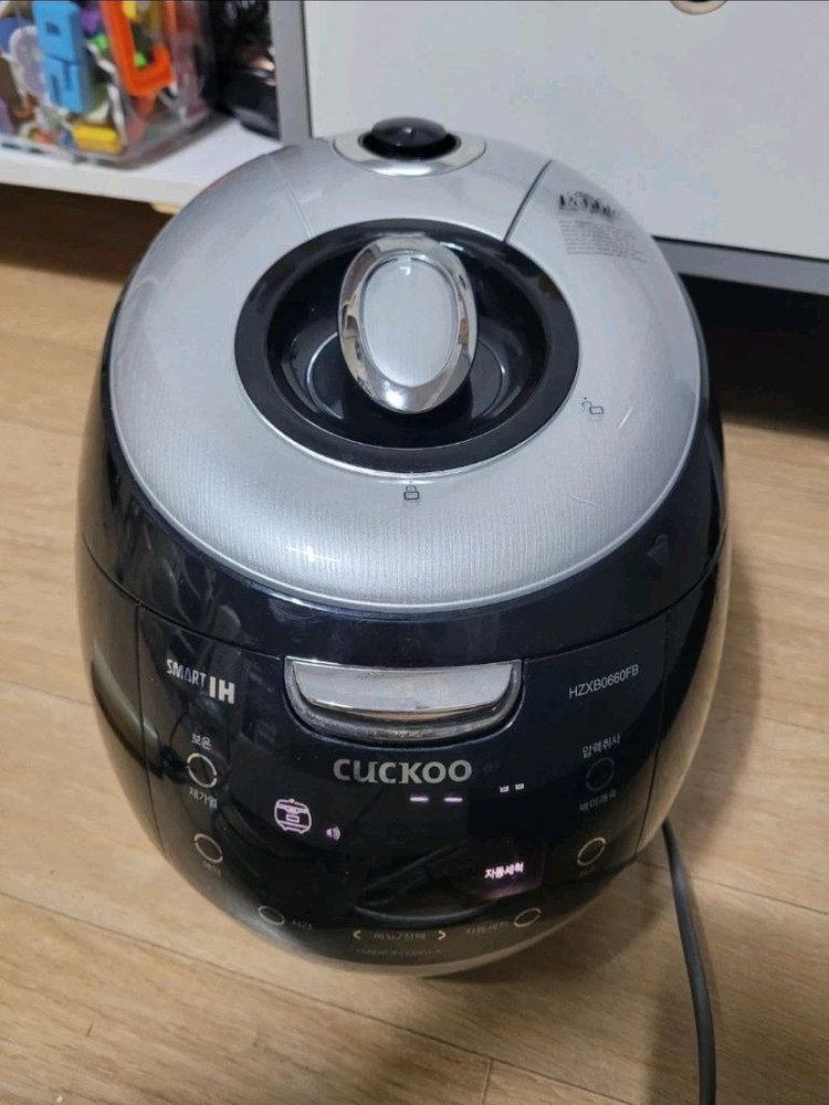 쿠쿠 IH압력밥솥 6인용(택배포함) 이미지