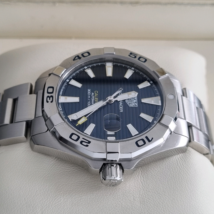 태그호이어 아쿠아레이서 300 오토 청판 41mm WBD2112(2018.12) 이미지