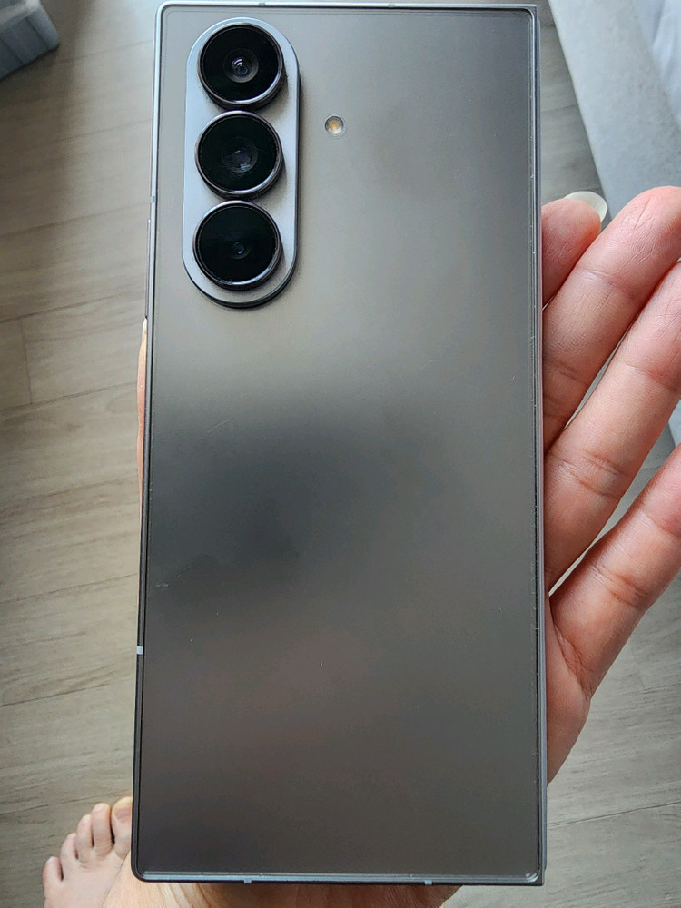 갤럭시 z7 폴드 256 이미지