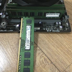 A급 정품 삼성전자 DDR3-1600(PC3-12800) 8GB 2개, 총 16GB입니다. 이미지