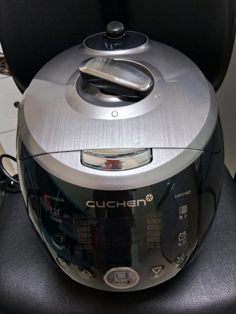 쿠첸 IH전기압력밥솥 10인용 이미지