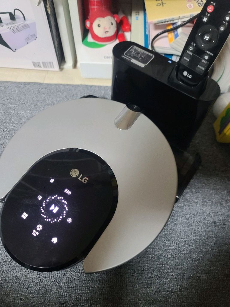 엘지 코드제로 r9 로봇 청소기 R97STDAN1 이미지