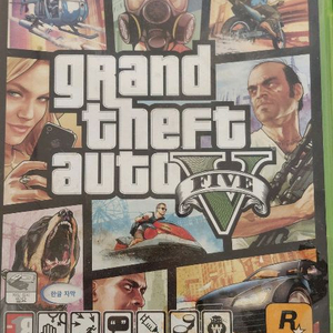 XBOX 360 본체와 컨트롤러, 전원 어댑터, 게임 영화 sf 타이틀 2개 gta게임 포함해서 보내드려요작동 잘 이미지