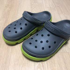 크록스 (듀엣 스포츠 클로그) 신발 판매합니다 이미지