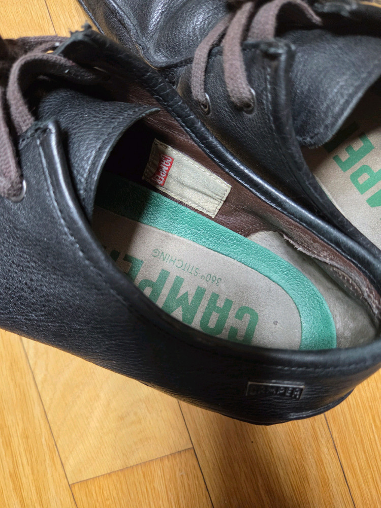 캠퍼 남성 캐주얼화 블랙 42사이즈 270mm 이미지