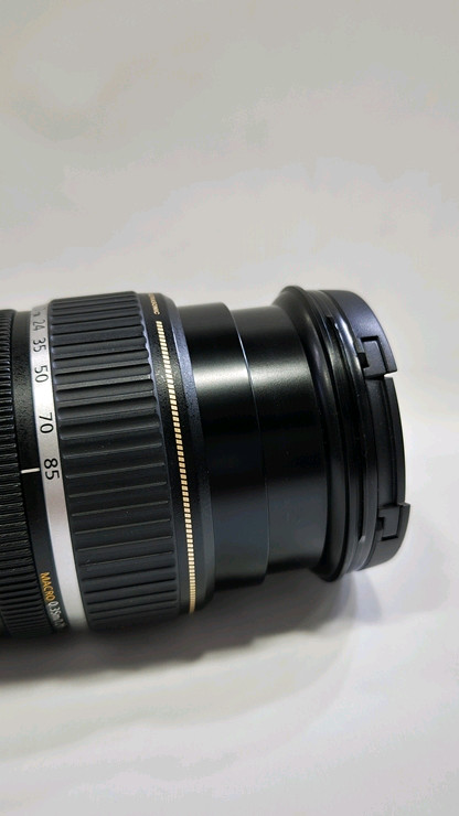 캐논 EF-S 17-85mm F4-5.6 IS USM 렌즈 이미지