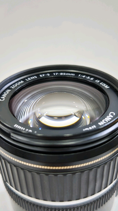 캐논 EF-S 17-85mm F4-5.6 IS USM 렌즈 이미지