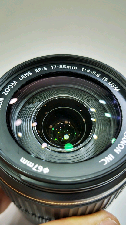 캐논 EF-S 17-85mm F4-5.6 IS USM 렌즈 이미지