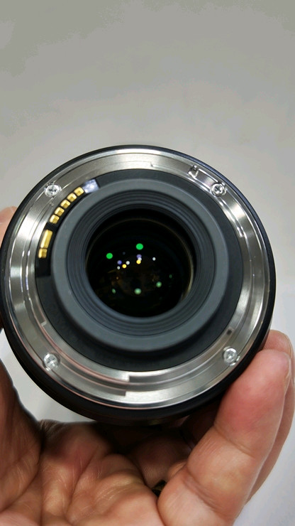 캐논 EF-S 17-85mm F4-5.6 IS USM 렌즈 이미지
