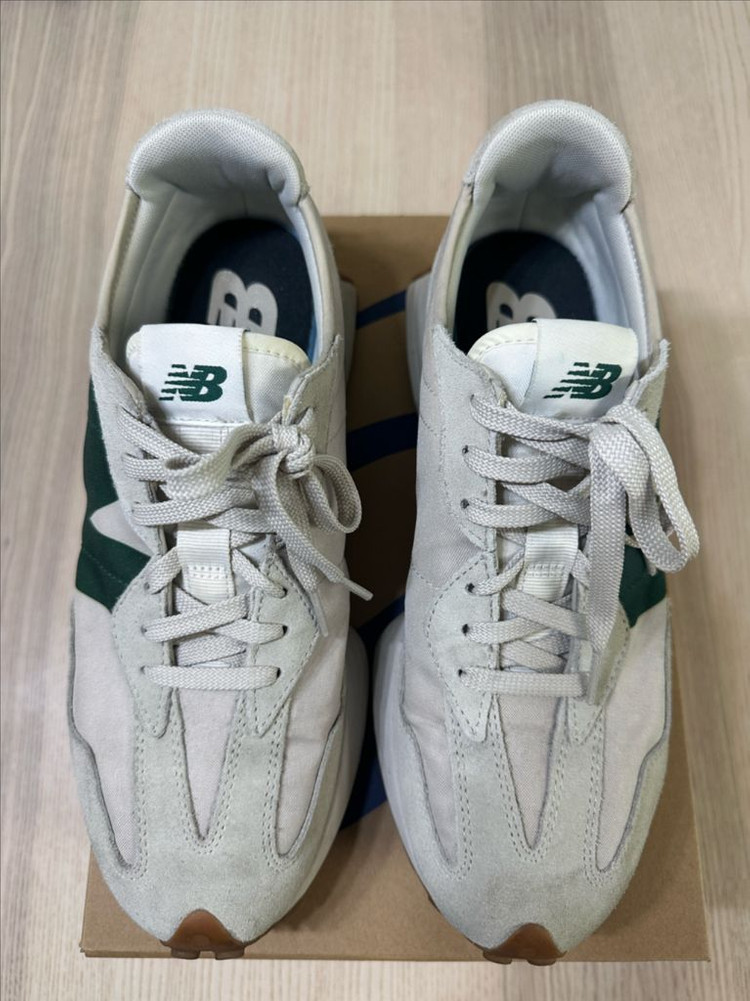 뉴발란스 327 울프그린 275 이미지