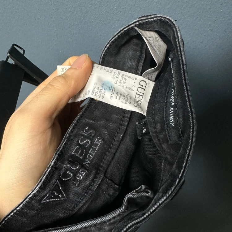 게스 여성 크롭 다크그레이 스키니진 26 메이커광 이미지