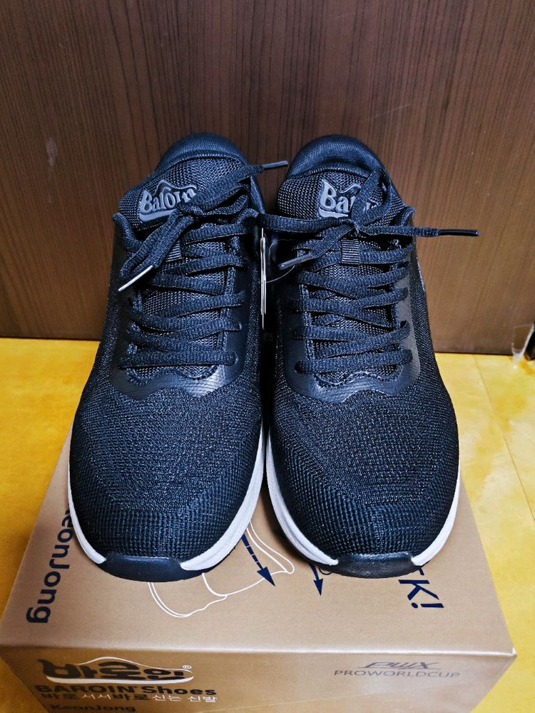 (새상품)270 남성 경량 런닝화 신기 편한 특허 운동화 프로월드컵 이미지