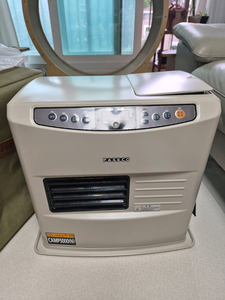 파세코 CAMP-5000N 베이지색 등유난로, 노스필 함께 드립니다. 이미지