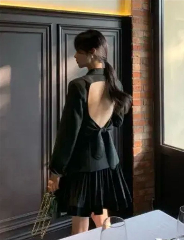 서쿠키 보냑 오픈백 자켓, 그르노블 스커트 셋업 이미지
