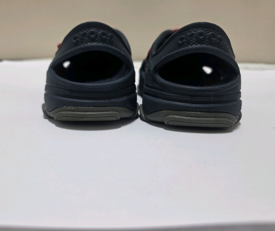 crocs c7 이미지