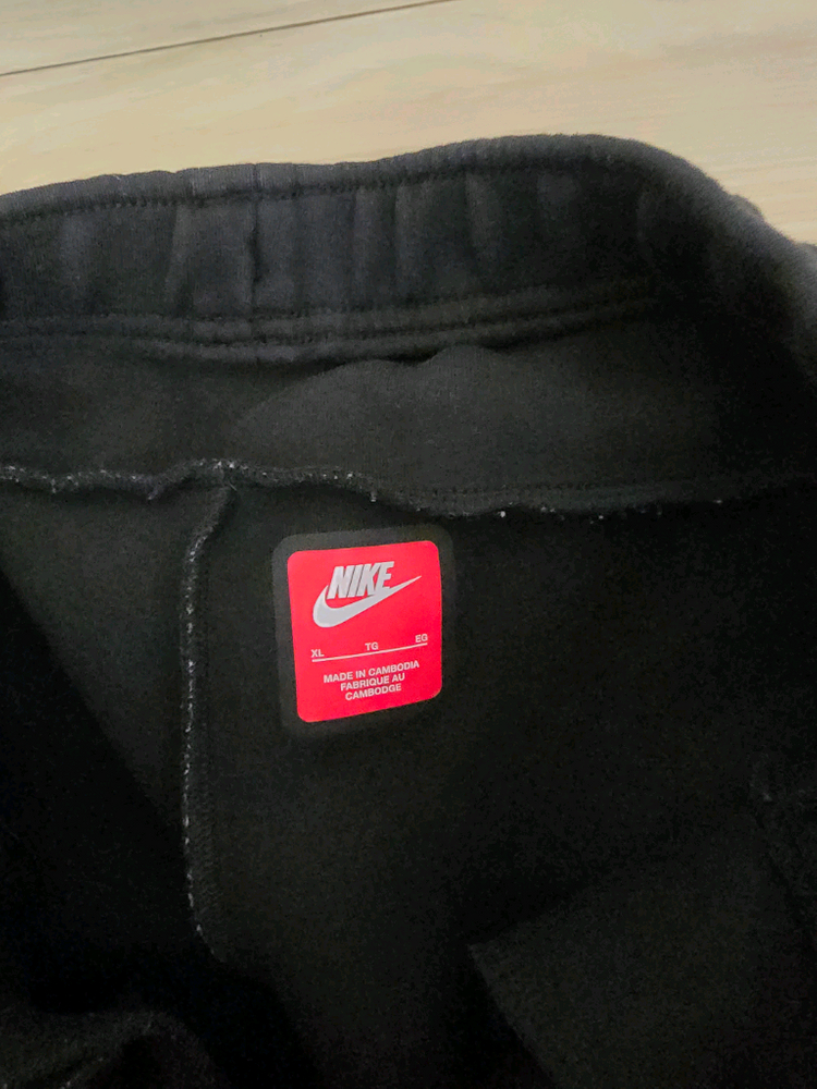 NIKE 최신형 나이키 테크팩 바지 검정 XL 이미지