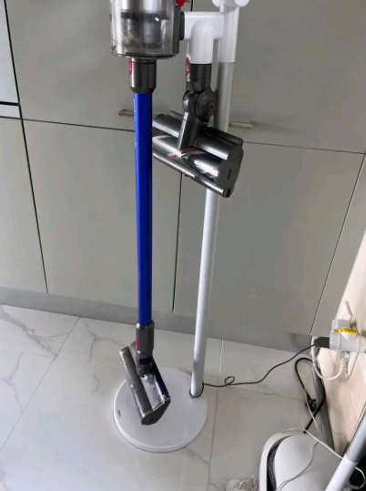 다이슨 v11 컴플리트 풀구성 이미지