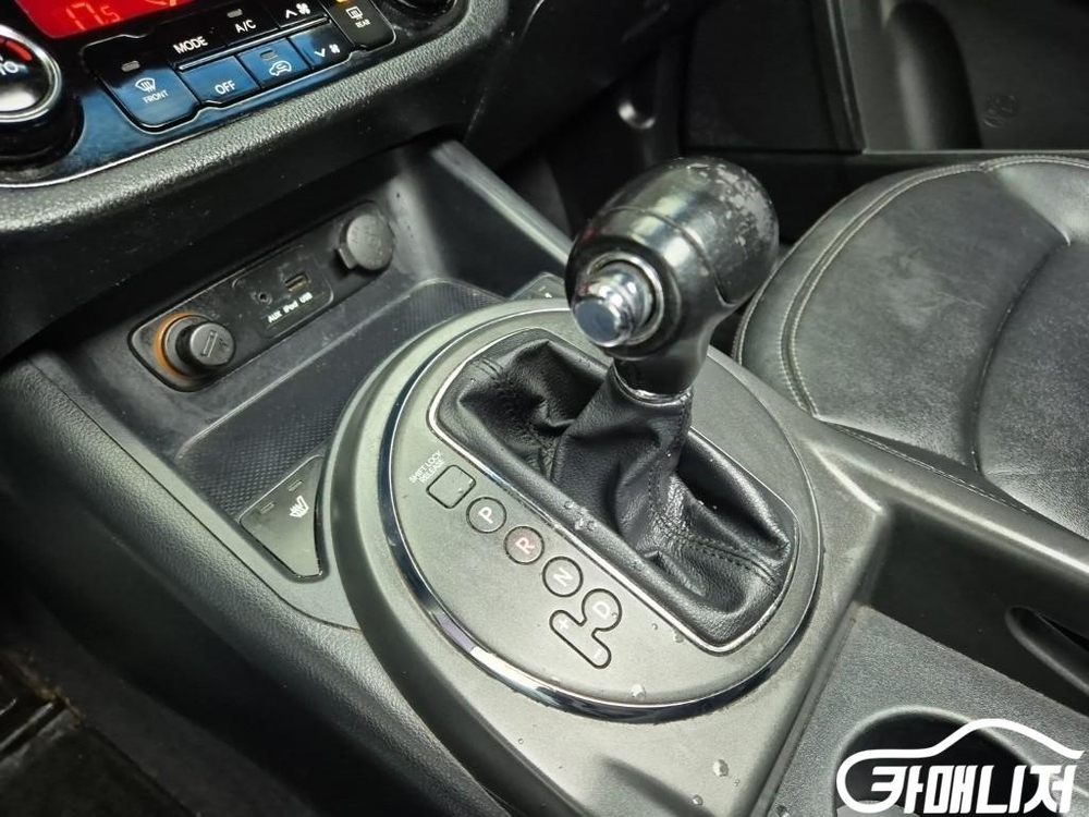 [기아]스포티지 R 2WD TLX 최고급형 (5인승) 이미지