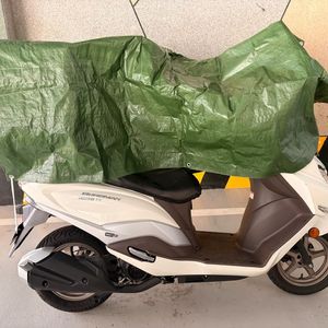 125cc 스쿠터 이미지
