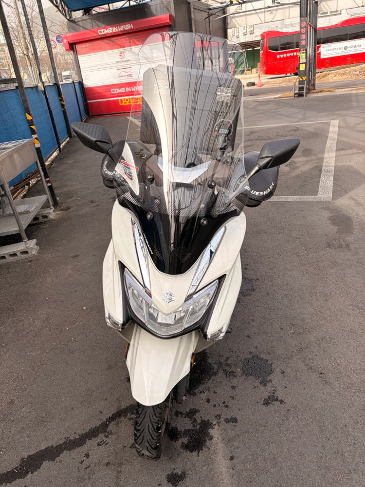 125cc 스쿠터 이미지