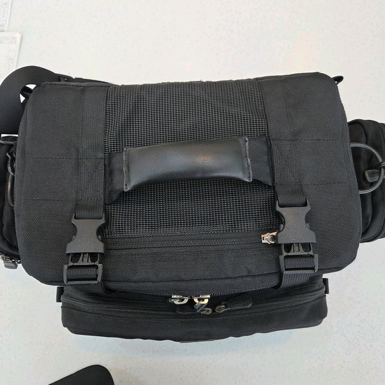 로우프로 카메라 가방 판매 이미지