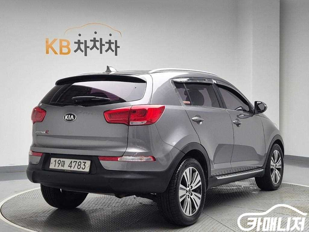 [기아]더 뉴 스포티지 R 디젤 2WD 에이스 (5인승) 이미지