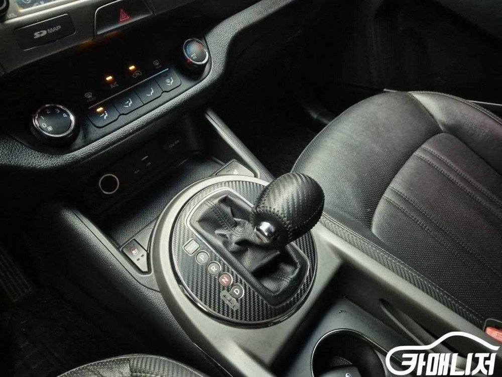 [기아]더 뉴 스포티지 R 디젤 2WD 에이스 (5인승) 이미지