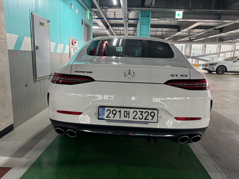 2024 AMG GT43 2063km 현금차량 팝니다. 이미지