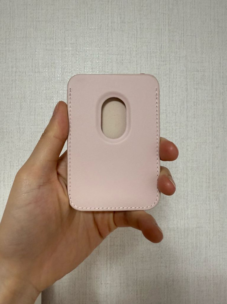 맥세이프 카드지갑 이미지