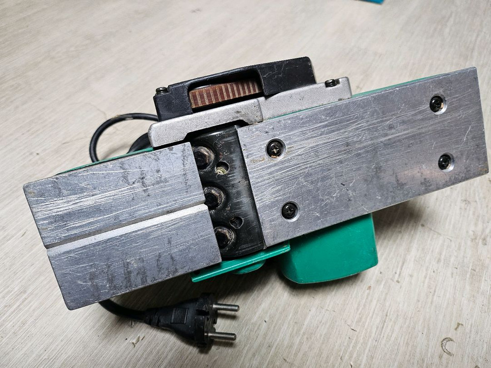 마끼다 전기대패 M193 모델 이미지