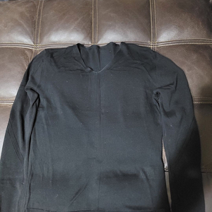 ck(캘빈클라인 calvin klein) L사이즈 검은색 브이넥 면니트(이태리메이드)봄여름 폴로 헤지스 빈폴 디젤 이미지