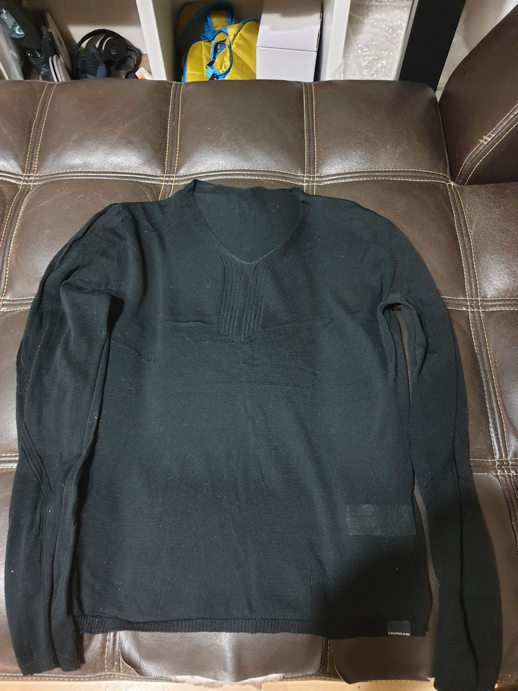 ck(캘빈클라인 calvin klein) L사이즈 검은색 브이넥 면니트(이태리메이드)봄여름 폴로 헤지스 빈폴 디젤 이미지
