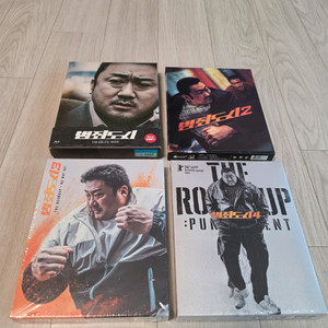 범죄도시(마동석) 1,2,3,4 블루레이 판매합니다 이미지