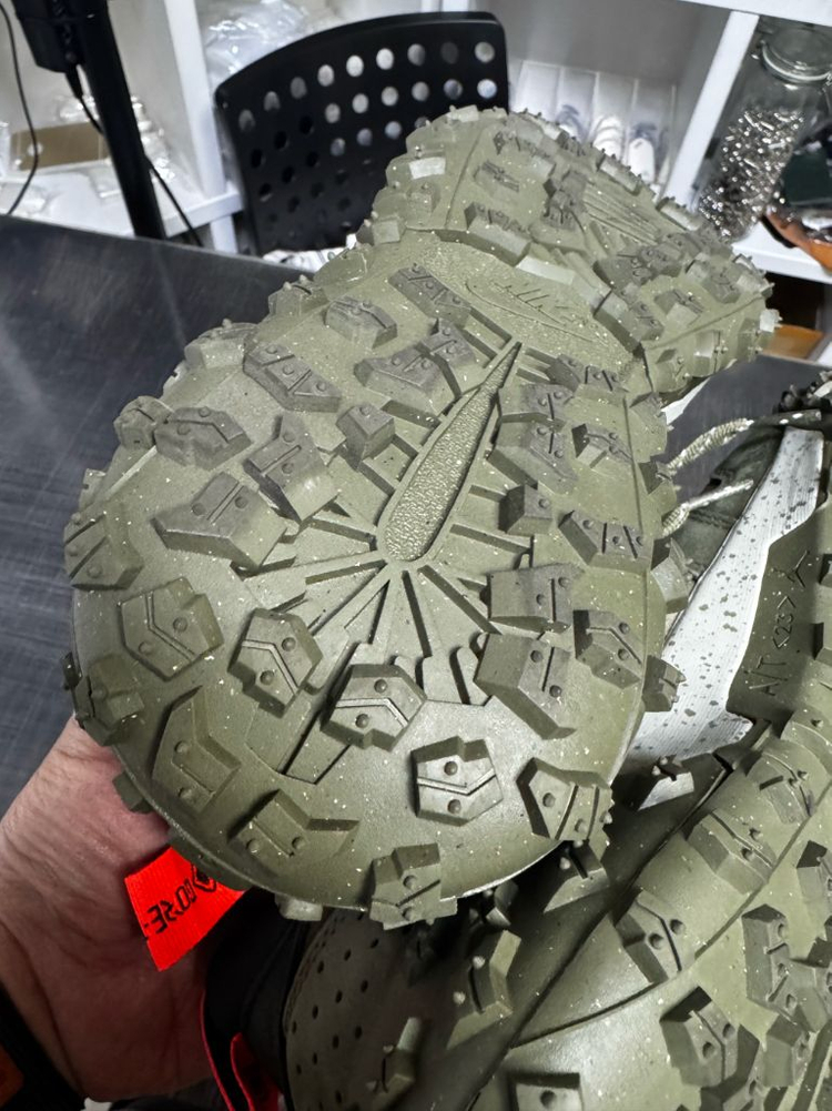 270mm 나이키 에어조던1 엘리먼트 로우 A/T 고어텍스 올리브 FV4227-201 이미지