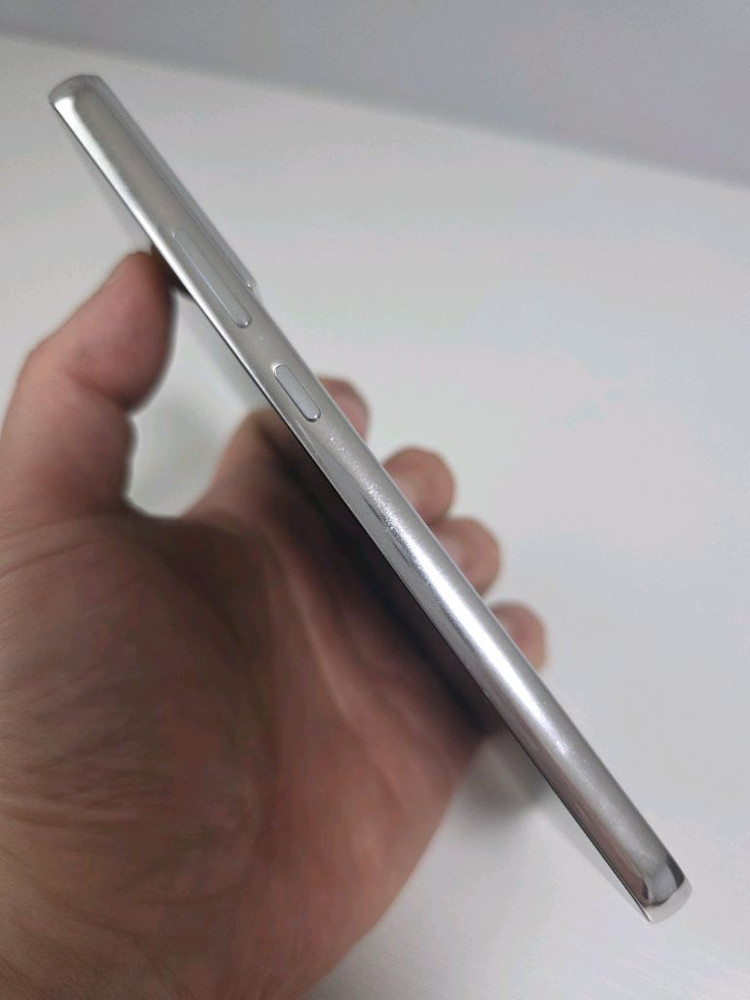 갤럭시S22플러스 256G 무잔상 깨끗한 중고폰 이미지