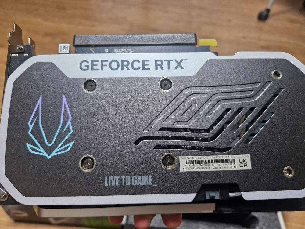 조텍 RTX 4060 그래픽카드 이미지