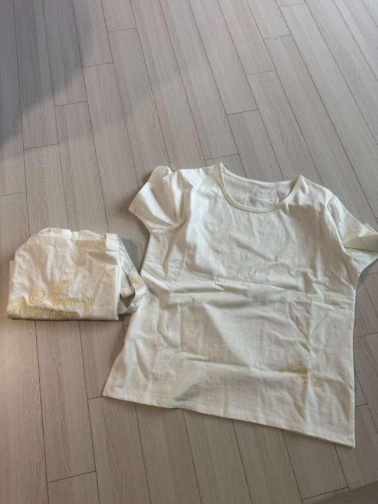 유메르 팝업 사은품(에코백,루즈티) 이미지