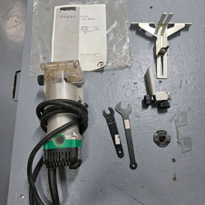 마끼다 트리머 M372 목공용 이미지