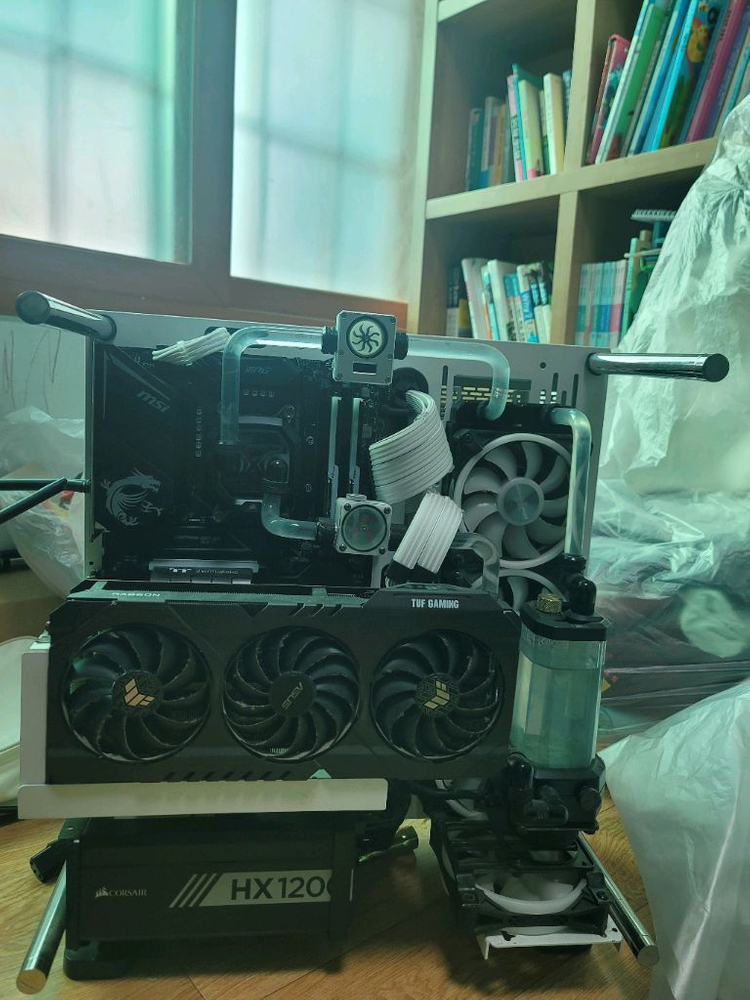 고사양컴퓨터5900x6900xt 이미지