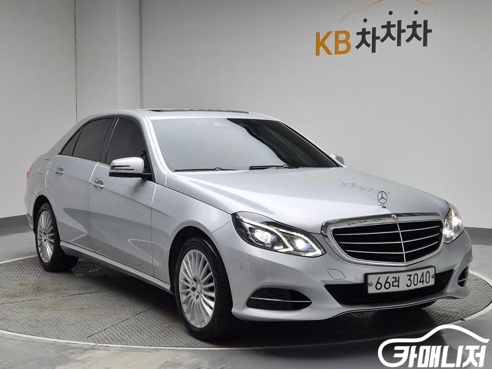 [벤츠]E-클래스 W212 E300 아방가르드 (5인승) 이미지