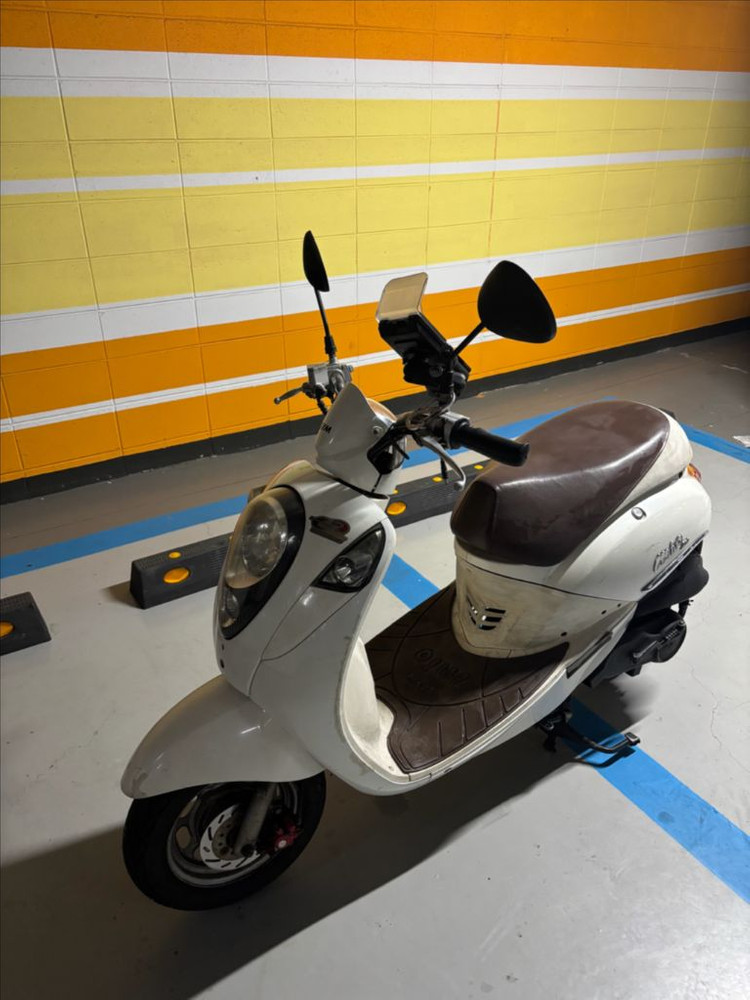 sym 미오 100cc 스쿠터 이미지